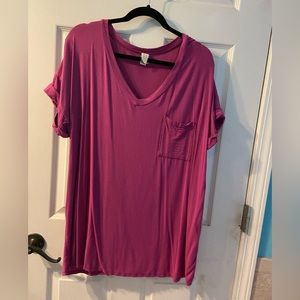 Pink pocket tee
